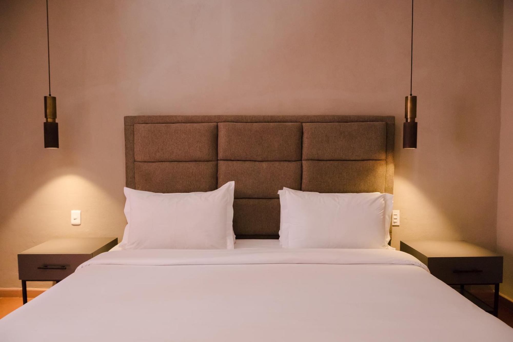 Mikaella Hotel Альенде Экстерьер фото